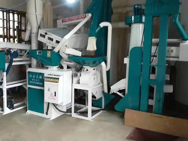 湘潭市長城農業(yè)機械有限公司,湘潭農業(yè)機械,機械及配件經營,橡膠制品銷售 湘潭市長城農業(yè)機械有限公司,湘潭農業(yè)機械,機械及配件經營,橡膠制品銷售